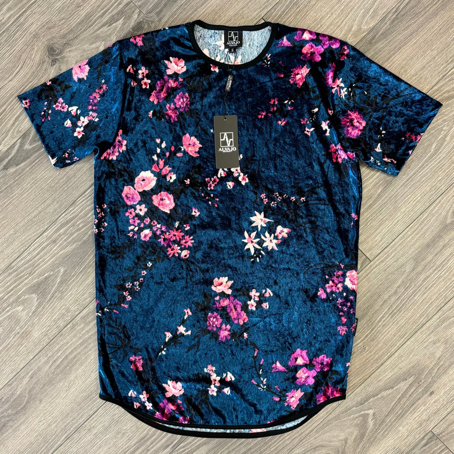 Blue Velvet Bloom Tee