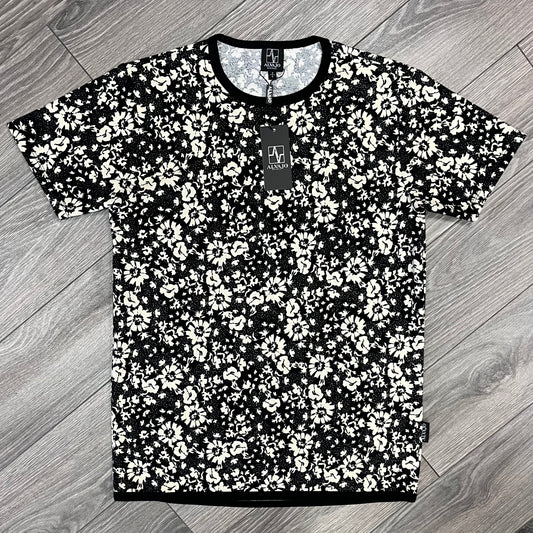 B&W Bloom Tee